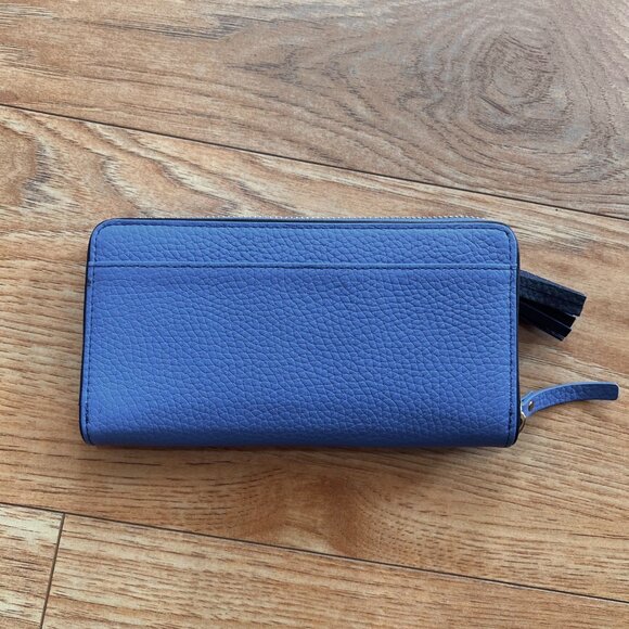 Periwinkle/Blue Kate Spade Large Continental Wallet - Picture 2 of 5